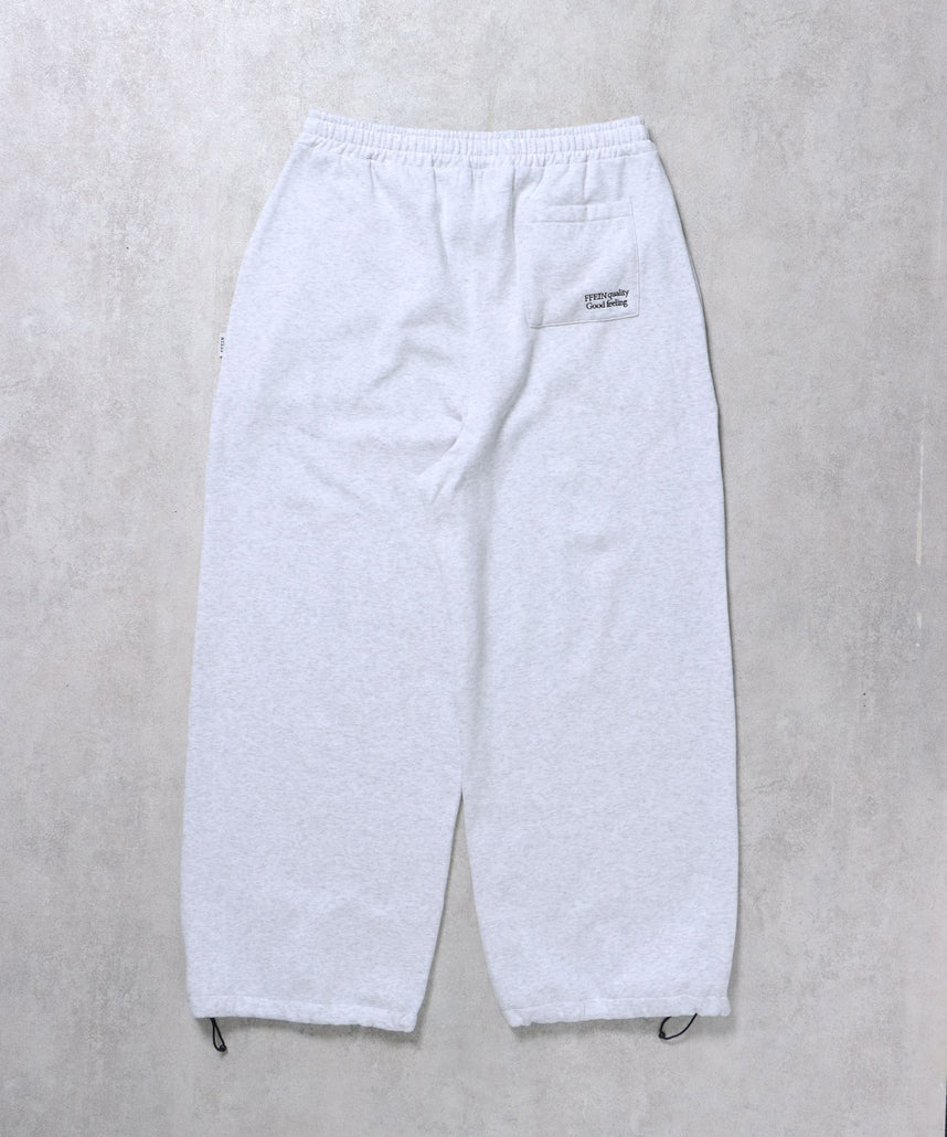 シンプルワイドストレートスウェットパンツ / 刺繍 ワンポイント シンプル ノームコア 綺麗目 セットアップ シティガール シティボーイ 裏起毛 アッシュグレー