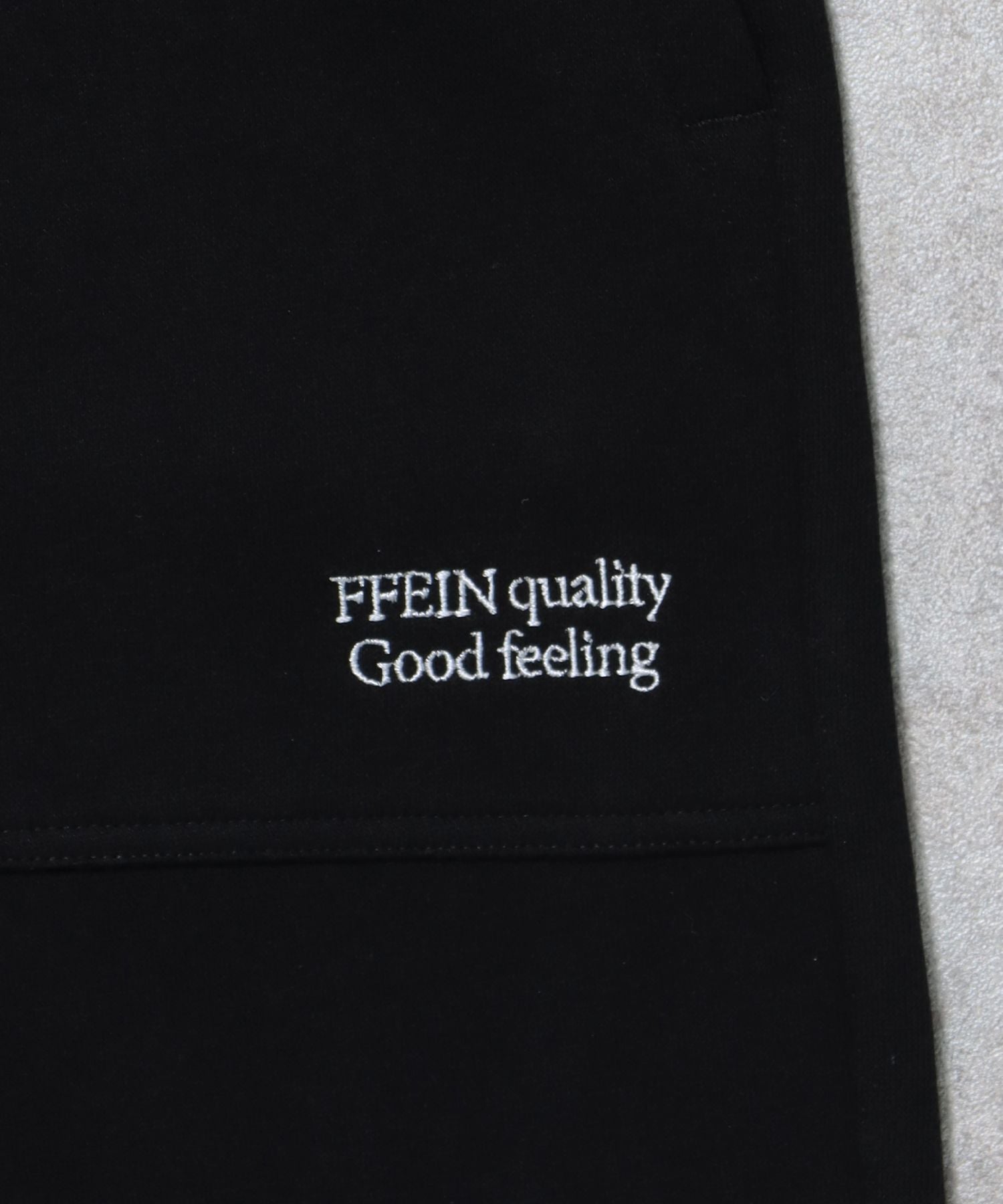 シンプルワイドベイカースウェットパンツ / 刺繍 ワンポイント シンプル ノームコア 綺麗目 セットアップ シティガール シティボーイ 裏起毛 ブラック