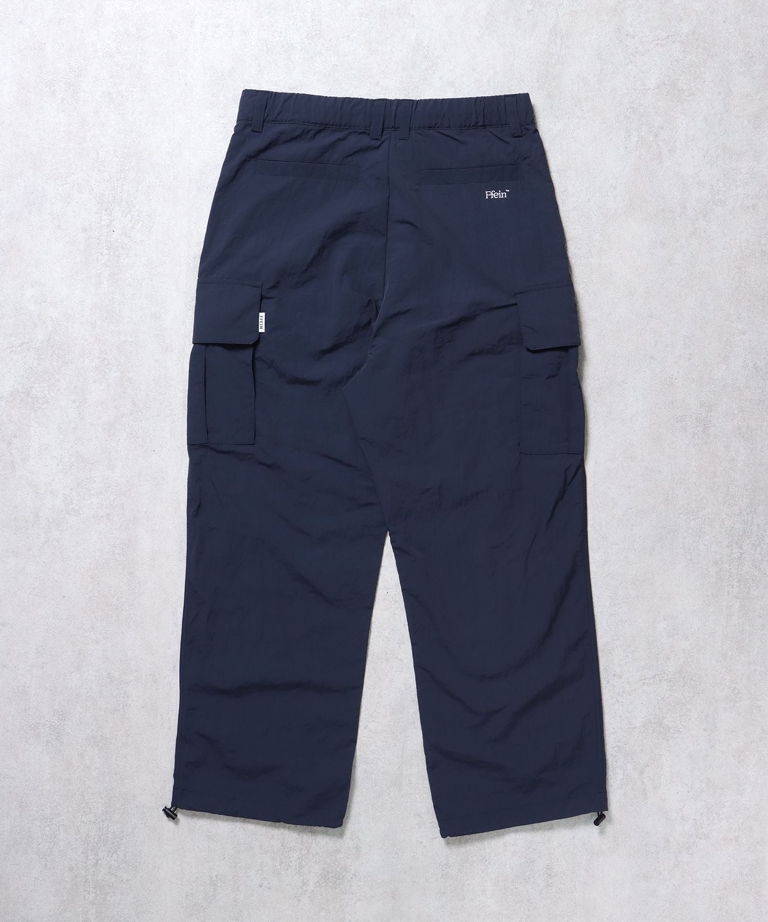 ナイロンテックワイドカーゴパンツ / ドローコード ブロークコア シティガール シティボーイ ワンポイント シンプル ノームコア ネイビー