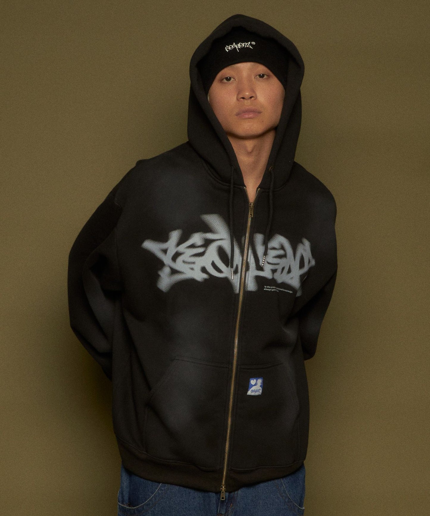モデル:H178 Size:M
