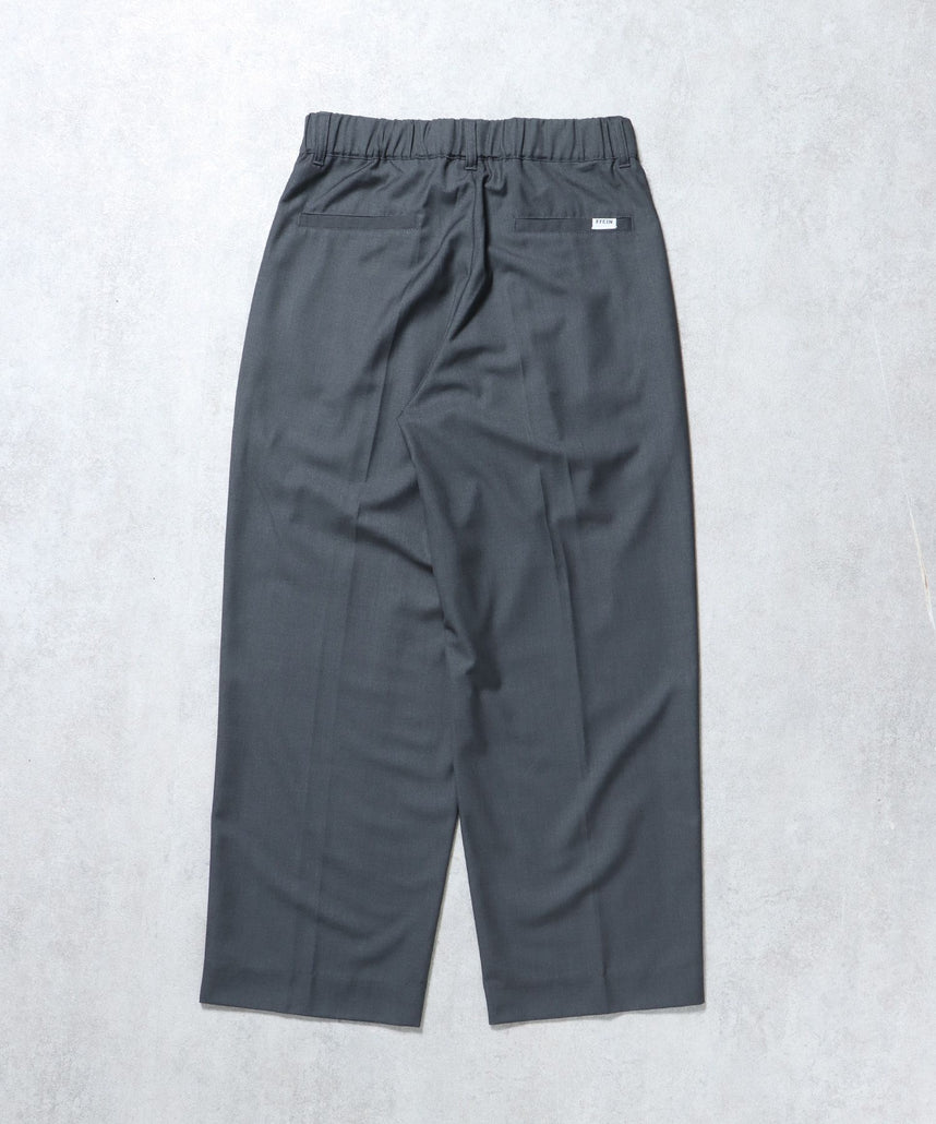 ワイドストレートスラックス /スラックス ストライプ チェック オーバーサイズ タック ライトグレー