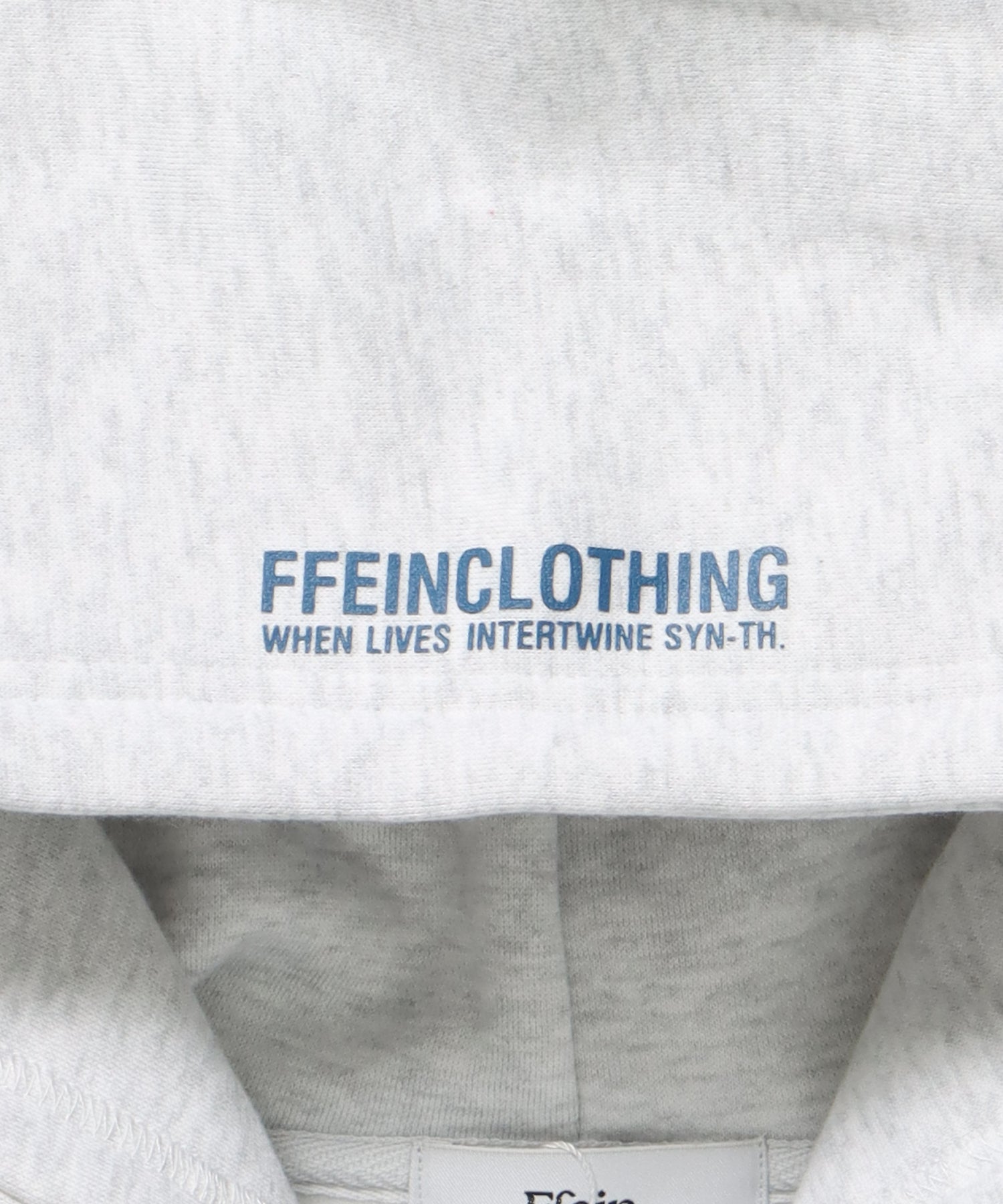 ヘビーウエイトぼかしロゴジップパーカー / パーカー 裏起毛 ジップ 刺繍 ロゴ フーディ ダブルジップ アッシュグレー