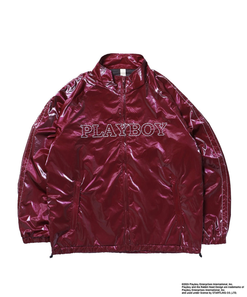 【SEQUENZ(シークエンズ)】PB COATING JACKET / プレイボーイ ジャケット コーティング フルジップ センターロゴ バーガンディー