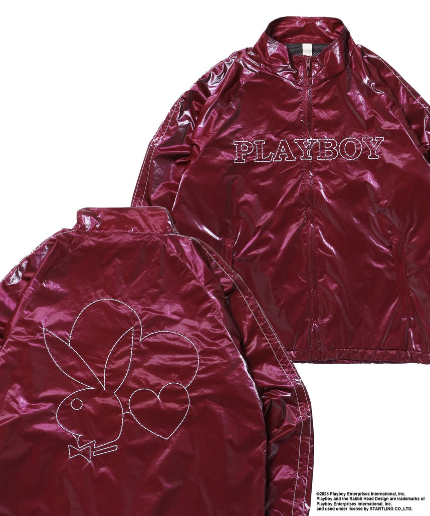【SEQUENZ(シークエンズ)】PB COATING JACKET / プレイボーイ ジャケット コーティング フルジップ センターロゴ バーガンディー