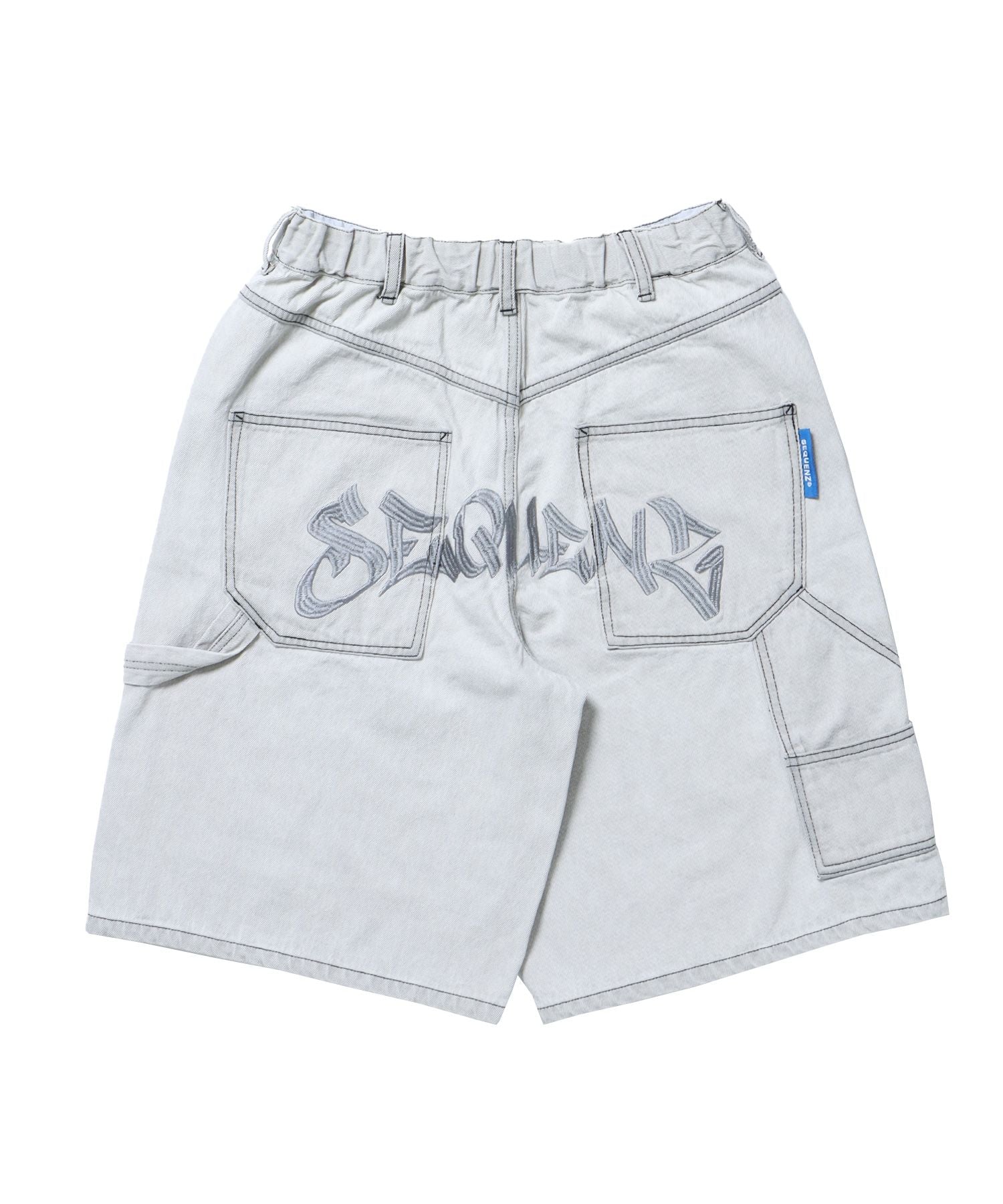 【SEQUENZ(シークエンズ)】BACK EMB. SHORT DENIM / デニム パンツ 半ズボン ショーツ ワンポイント 刺繍 ライトグレー