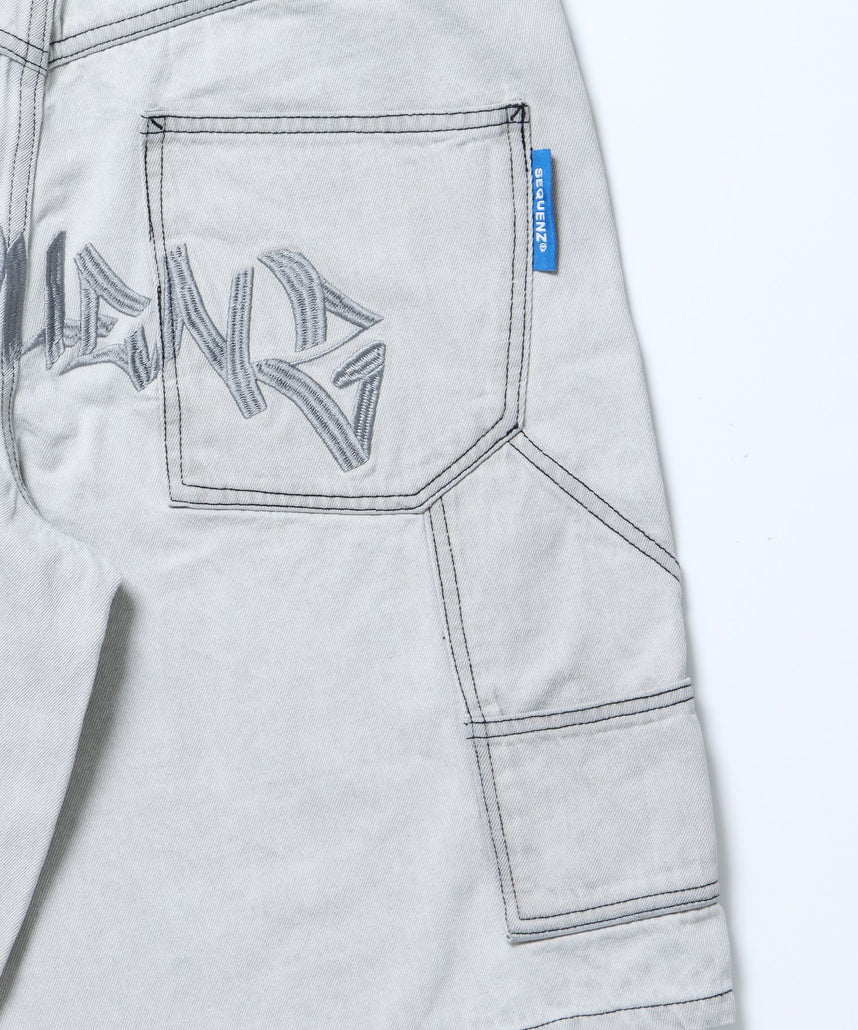 BACK EMB. SHORT DENIM / デニム パンツ 半ズボン ショーツ ワンポイント 刺繍 ライトグレー