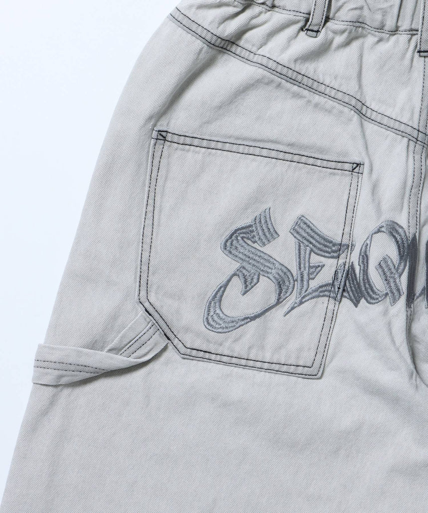 BACK EMB. SHORT DENIM / デニム パンツ 半ズボン ショーツ ワンポイント 刺繍 ライトグレー