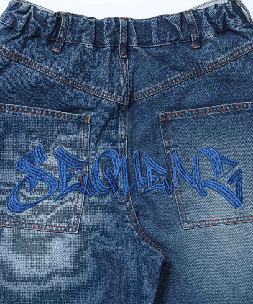 BACK EMB. SHORT DENIM / デニム パンツ 半ズボン ショーツ ワンポイント 刺繍 ネイビー