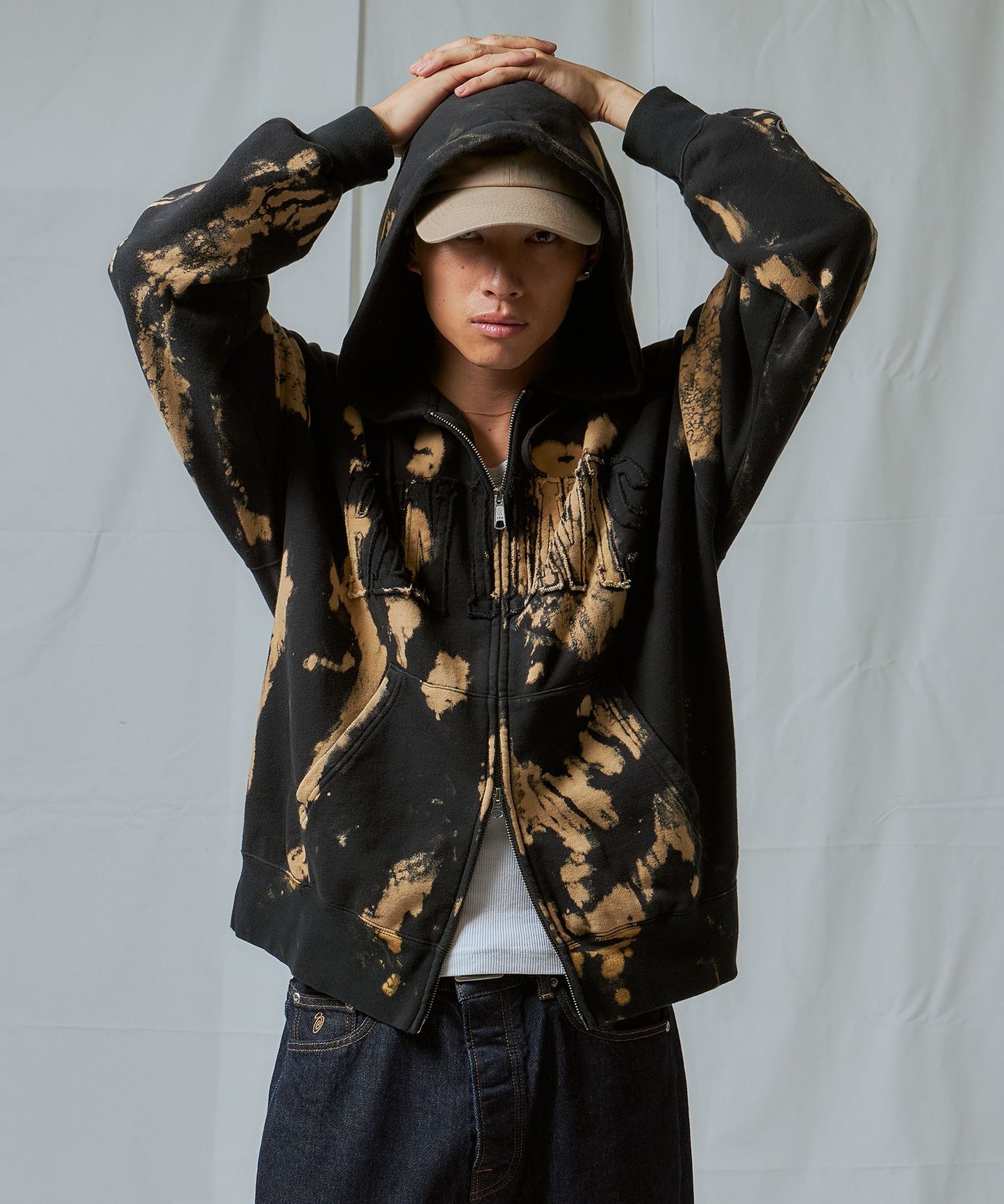 モデル:H180 Size:L