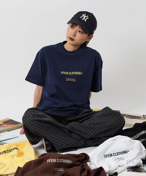 ワンポイントセンター刺繍ロゴTシャツ / Tシャツ クルーネック 半袖 刺繍 ネイビー