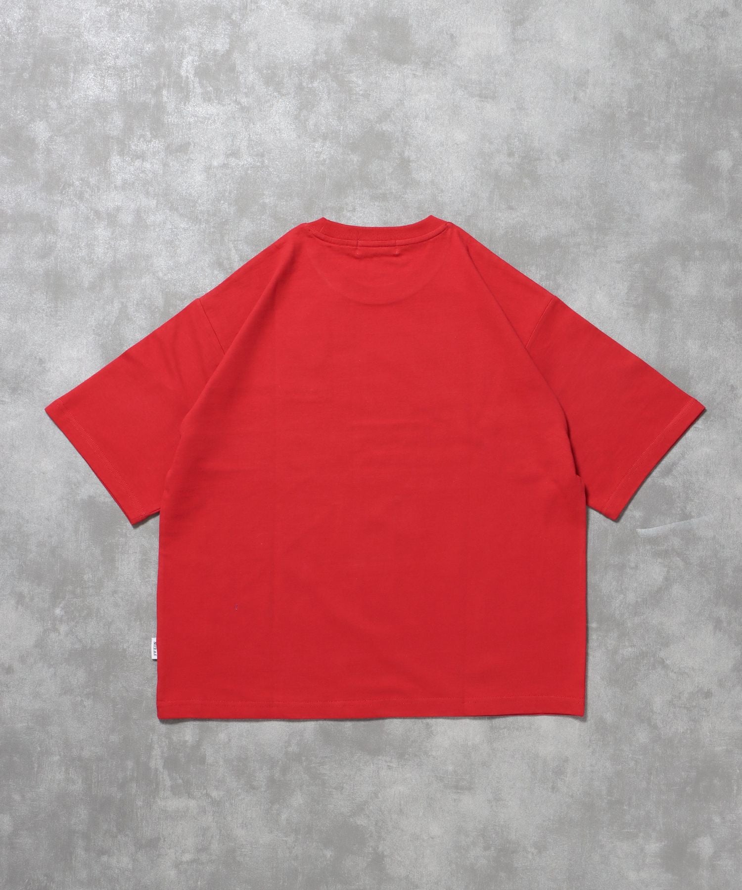 ワンポイント刺繍ショート丈Tシャツ / Tシャツ 短丈 クルーネック 半袖 刺繍 ワンポイント レッド