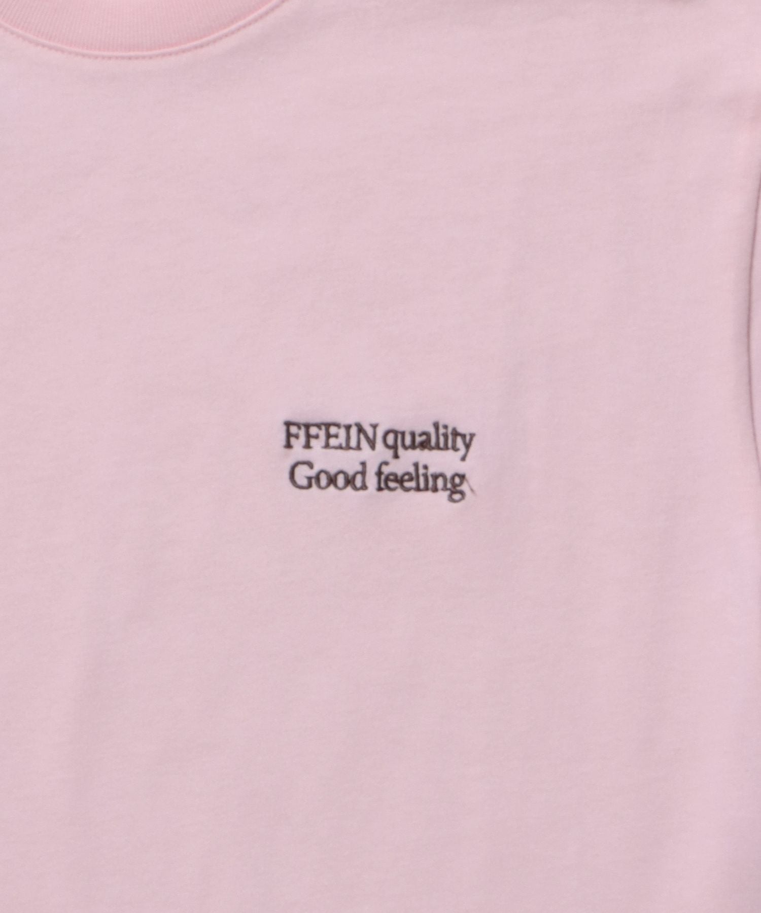 ワンポイント刺繍ショート丈Tシャツ / Tシャツ 短丈 クルーネック 半袖 刺繍 ワンポイント ピンク