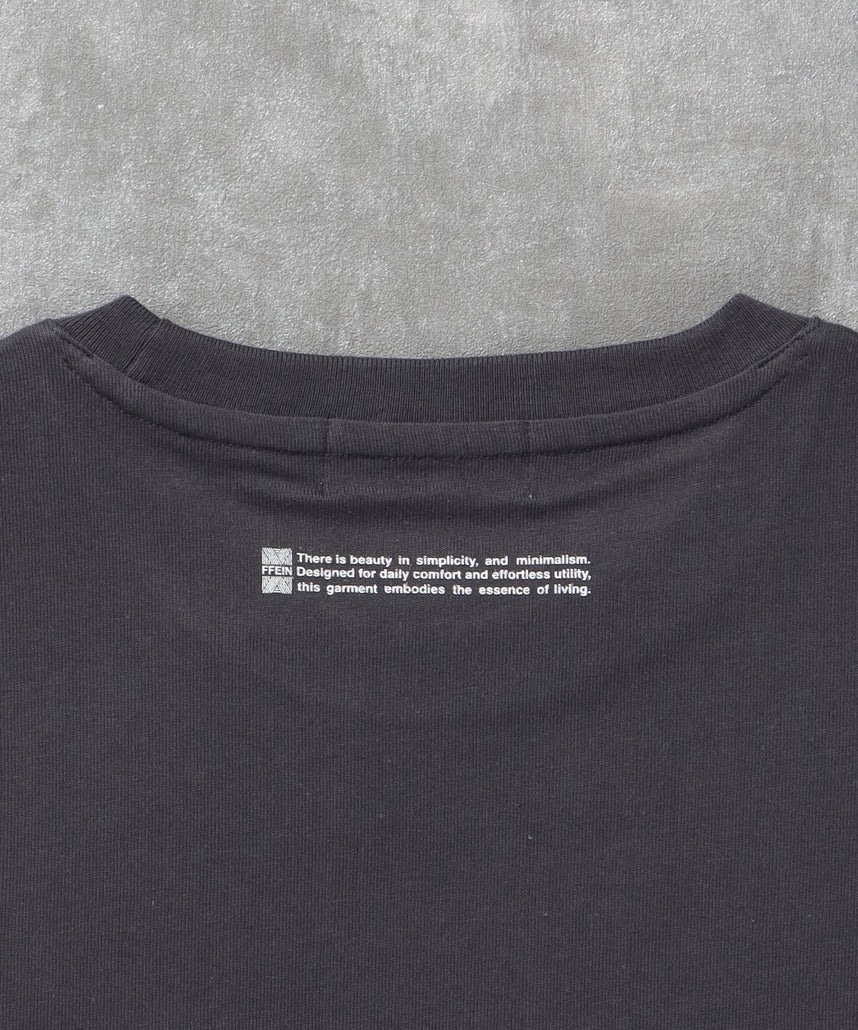 シルエットロゴショート丈Tシャツ / Tシャツ 短丈 クルーネック 半袖 ショート丈 チャコール