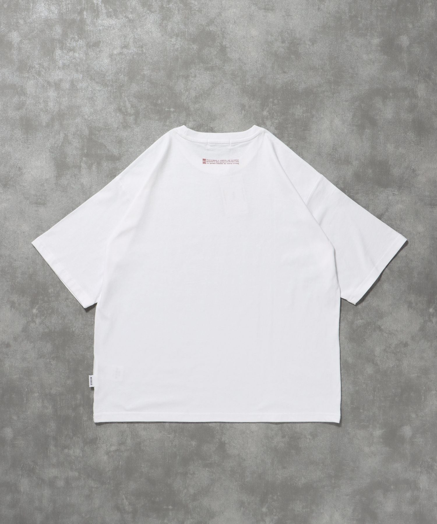 シルエットロゴショート丈Tシャツ / Tシャツ 短丈 クルーネック 半袖 ショート丈 ホワイト