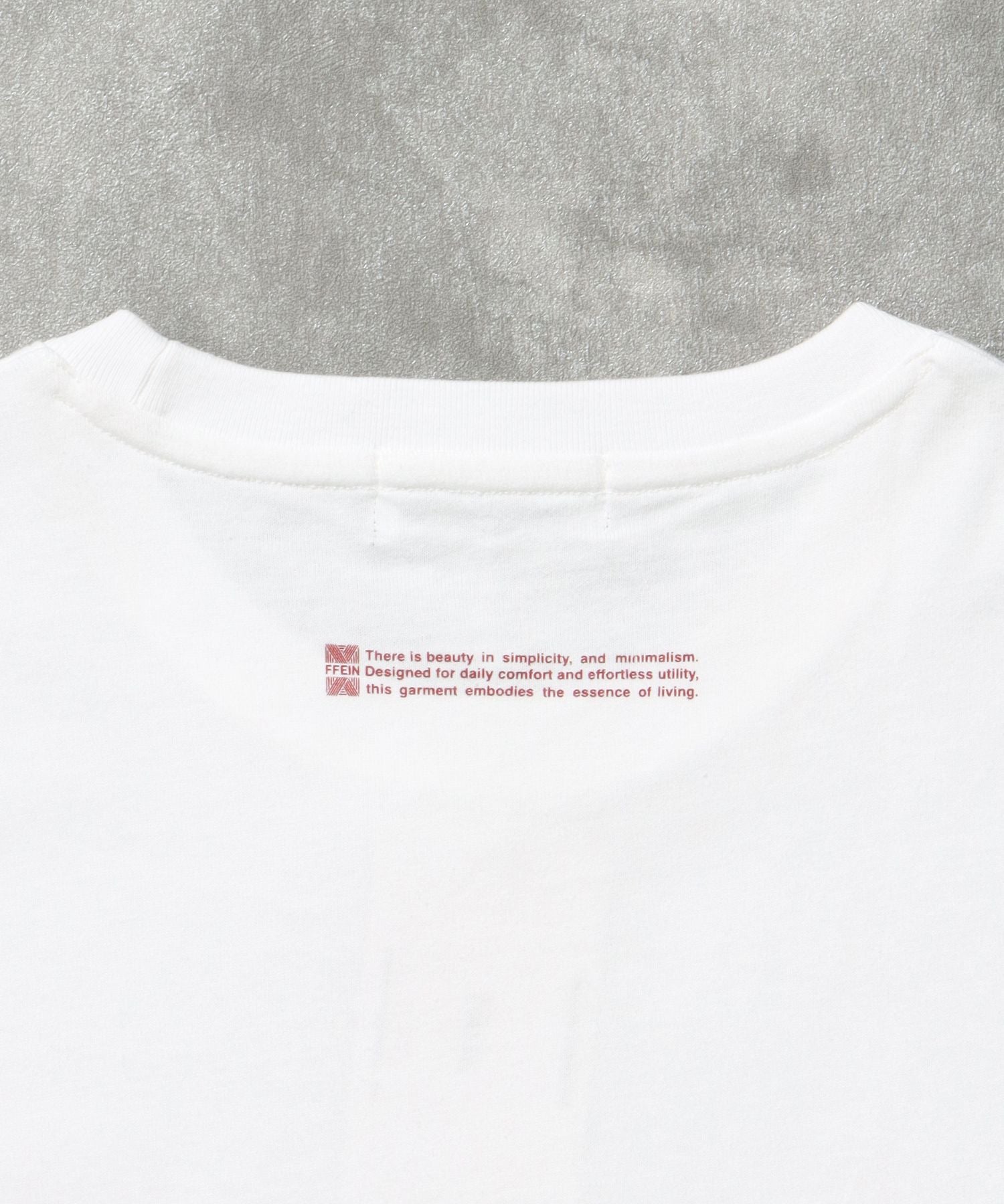 シルエットロゴショート丈Tシャツ / Tシャツ 短丈 クルーネック 半袖 ショート丈 ホワイト
