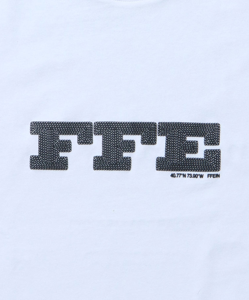 発砲プリントショート丈Tシャツ / Tシャツ 短丈 クルーネック 半袖 ショート丈 ホワイト