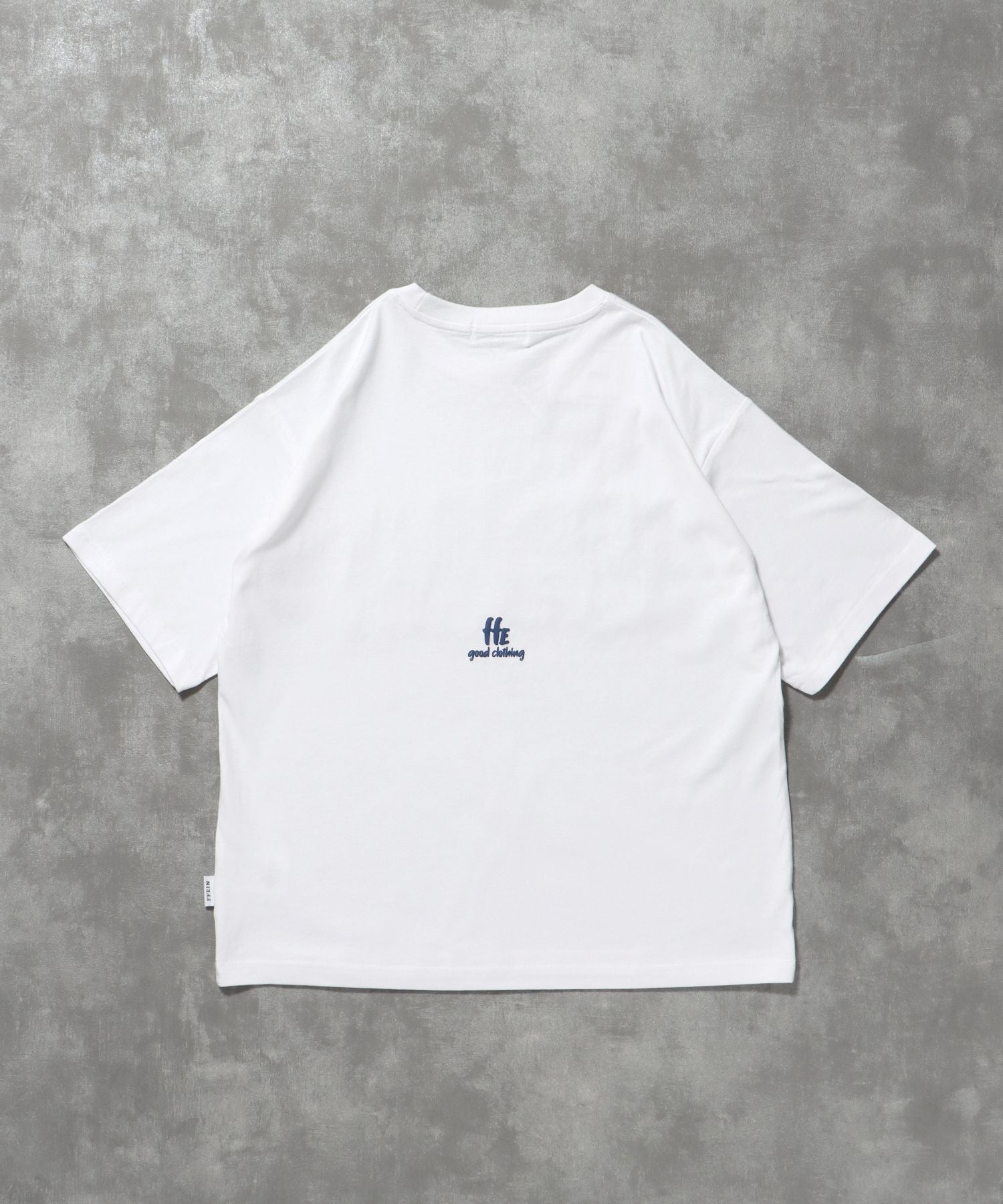 【FFEIN(フェイン)】手書きロゴショート丈Tシャツ / Tシャツ 短丈 クルーネック 半袖 ショート丈 ホワイト