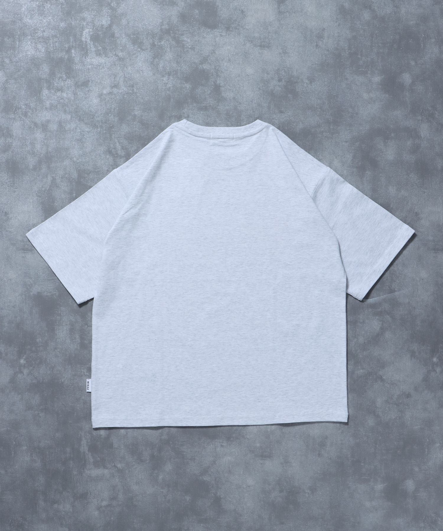 グラフィックショート丈Tシャツ / Tシャツ 短丈 クルーネック 半袖 ショート丈 アッシュグレー