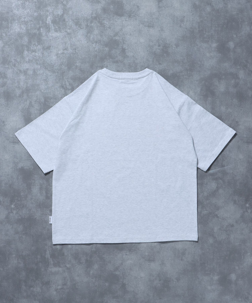 グラフィックショート丈Tシャツ / Tシャツ 短丈 クルーネック 半袖 ショート丈 アッシュグレー