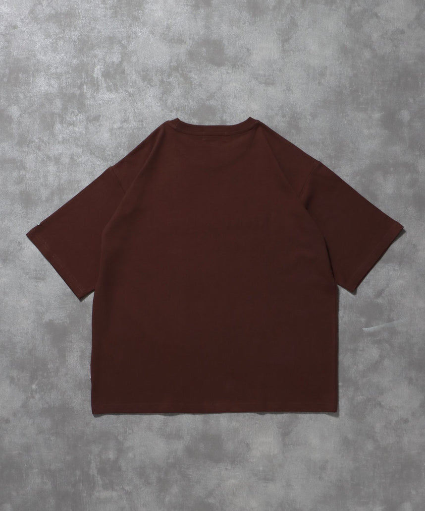 センターロゴ刺繍ショート丈Tシャツ / Tシャツ 短丈 クルーネック 半袖 ショート丈 刺繍 ブラウン