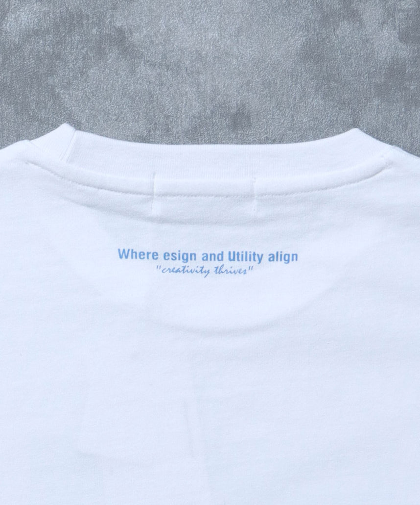 アートグラフィックショート丈Tシャツ / Tシャツ 短丈 クルーネック 半袖 ショート丈 ホワイト