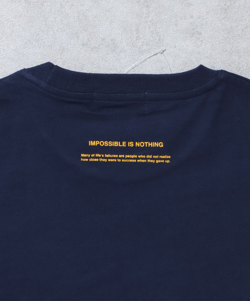 メッセージロゴショート丈Tシャツ / ぼかしロゴ Tシャツ 短丈 クルーネック 半袖 ネイビー