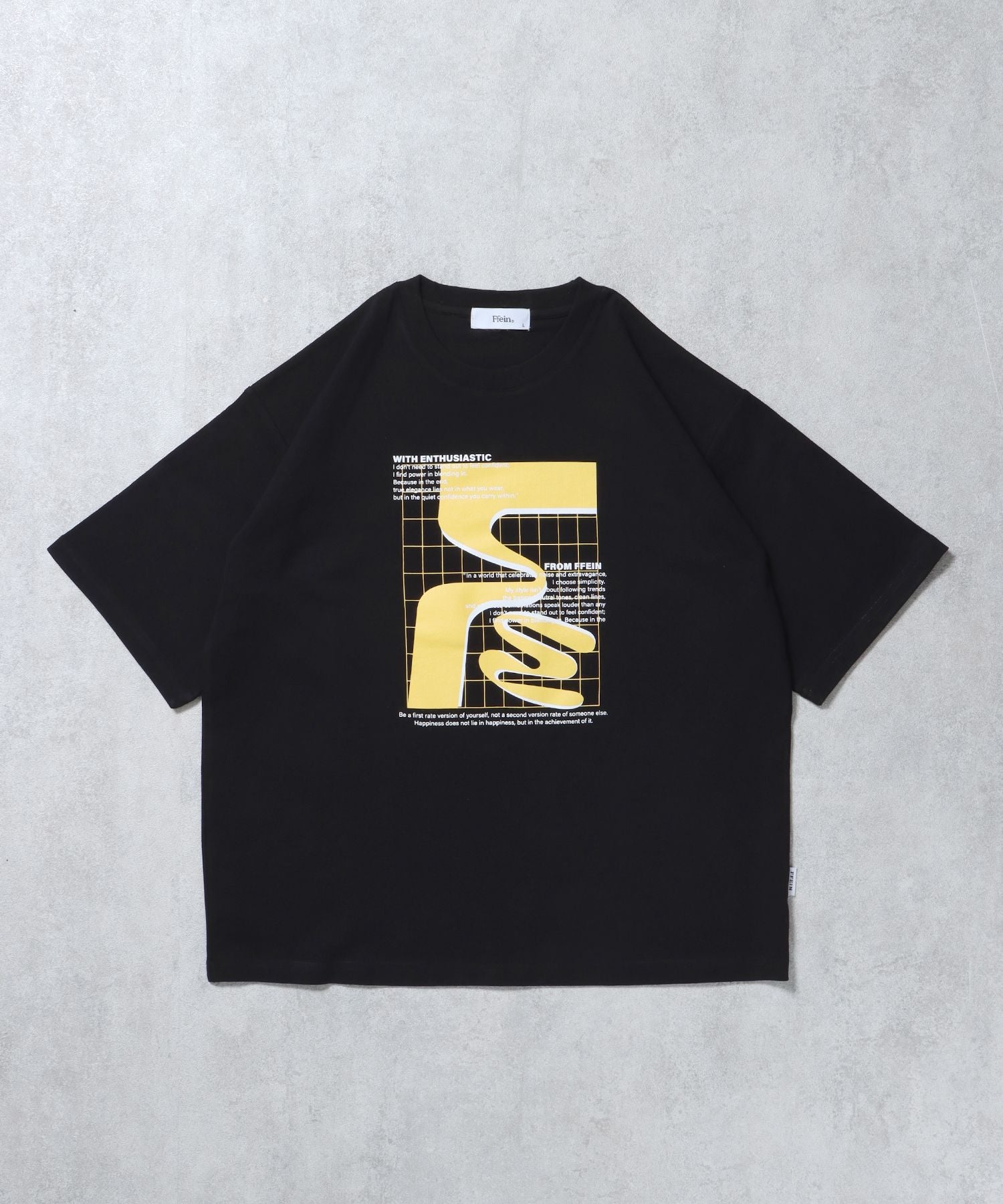【FFEIN(フェイン)】アートデザインショート丈Tシャツ / Tシャツ 短丈 クルーネック 半袖 ブラック