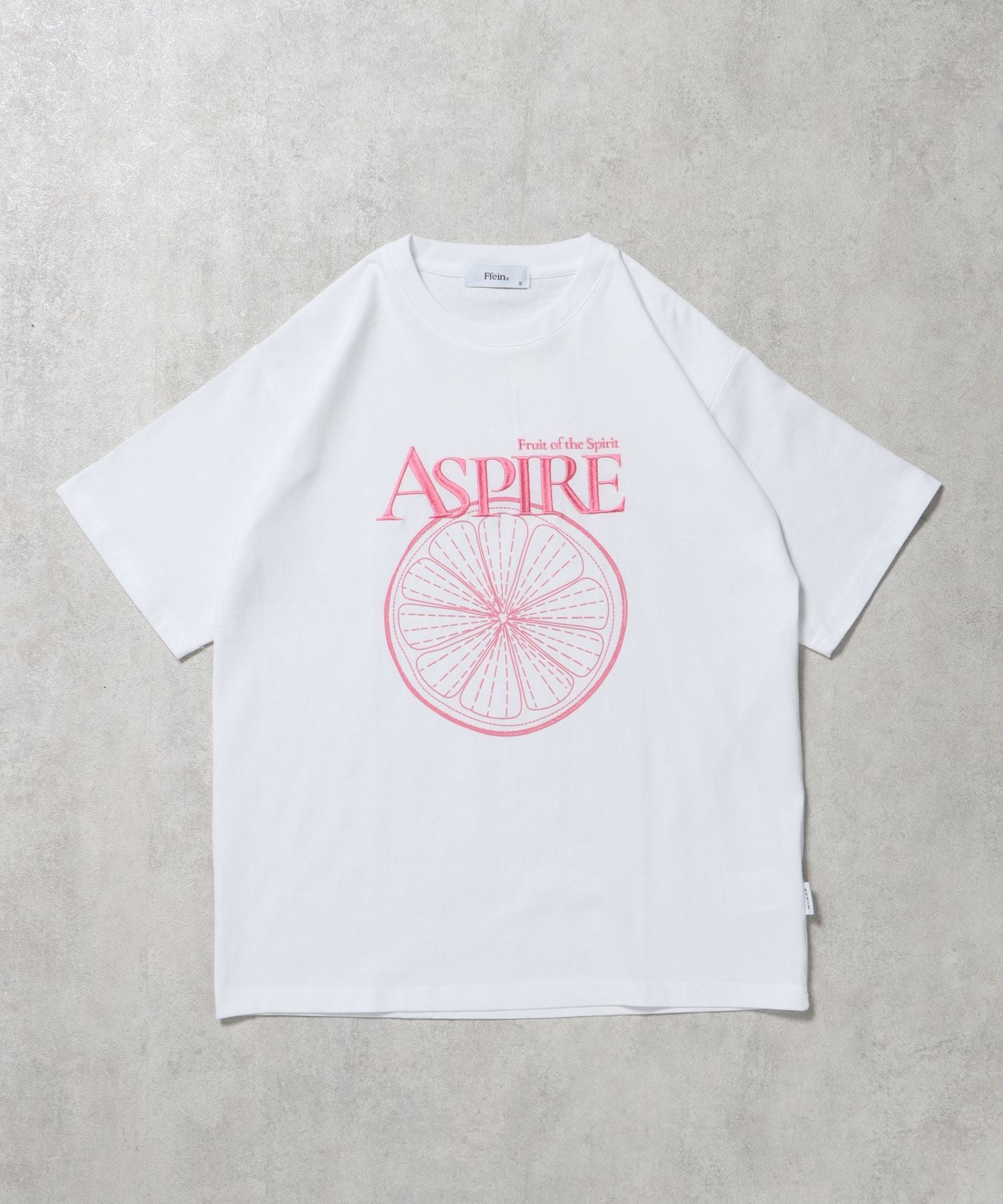 【FFEIN(フェイン)】刺繍ロゴフルーツTシャツ / オレンジ Tシャツ 短丈 クルーネック 半袖 ホワイト