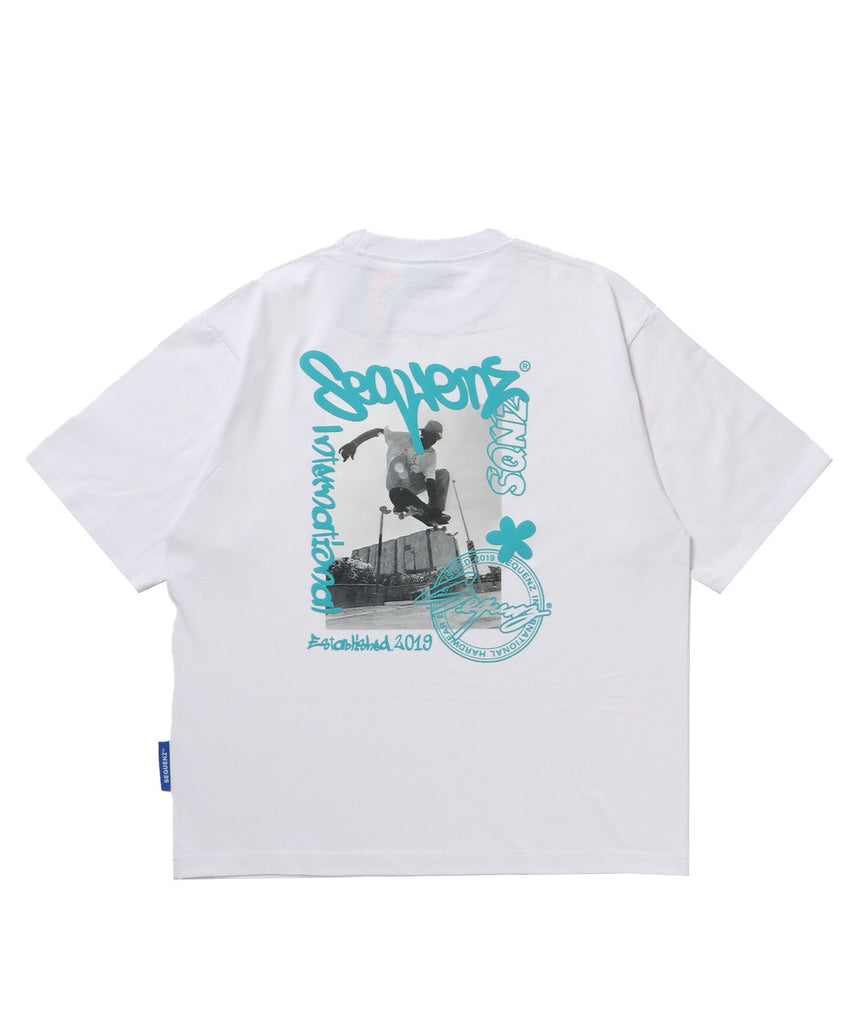 【SEQUENZ(シークエンズ)】SKATE PHOTO PT S/S TEE / Tシャツ 短丈 クルーネック 半袖 スケーター ホワイト