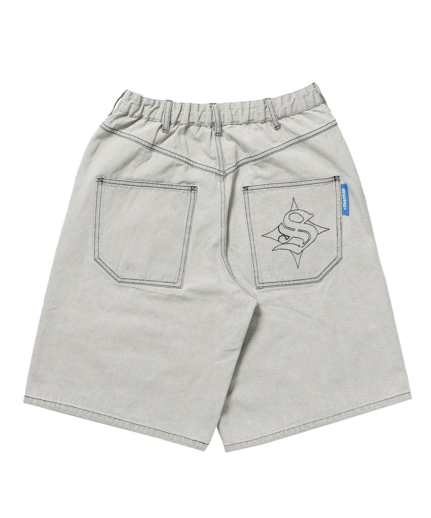 【SEQUENZ(シークエンズ)】APPLIQUE DENIM SHORTS / デニム パンツ 半ズボン ショーツ ワンポイント 刺繍 ライトグレー