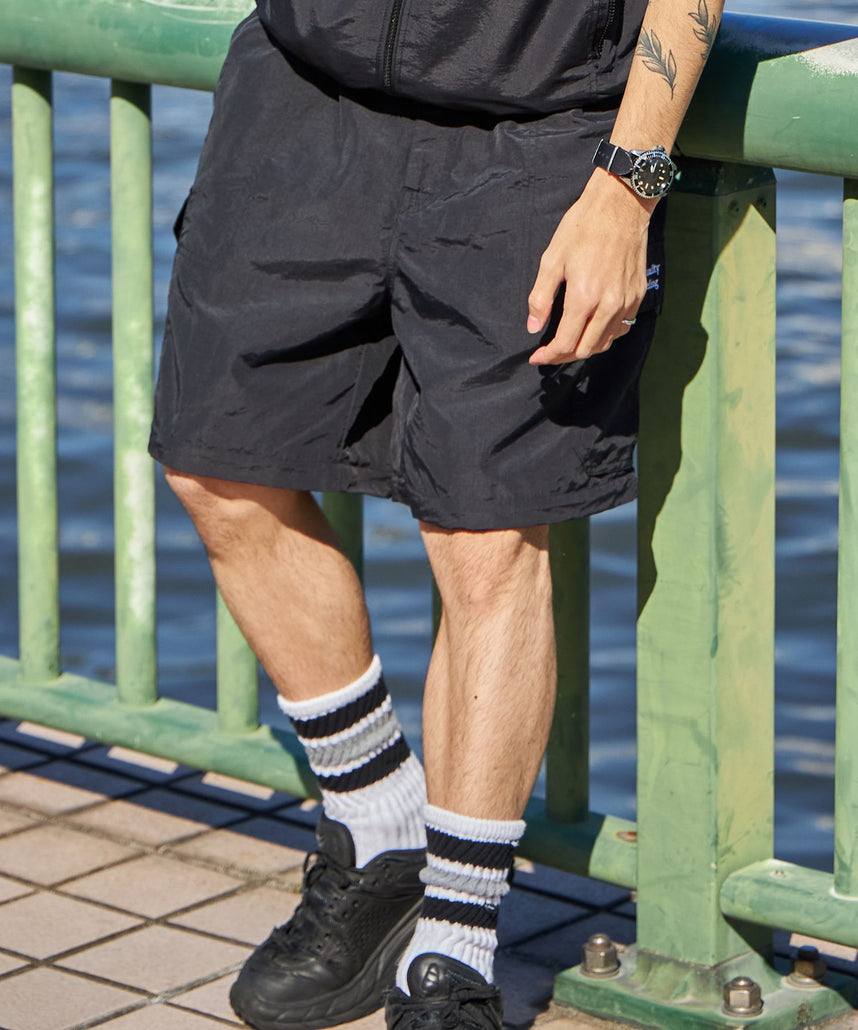 【FFEIN(フェイン)】2WAYナイロンテックワイドカーゴパンツ / ナイロン ハーフパンツ ショーツ ドローコード セットアップ対応 ブラック