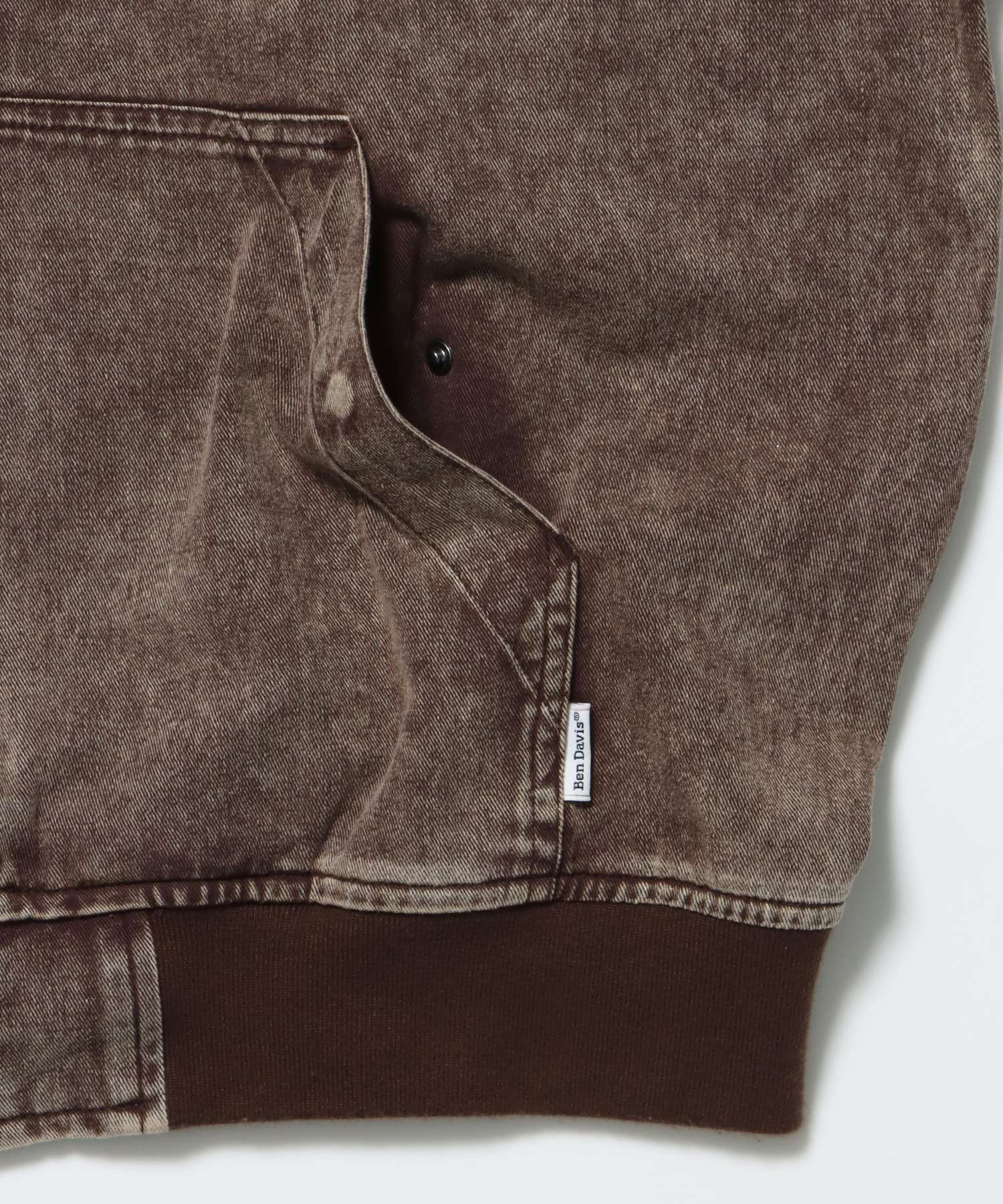 BLEACHED TWILL ZIP HOODIE /パーカー ジップパーカー ダブルジップ 短丈 刺繍 ブラウン