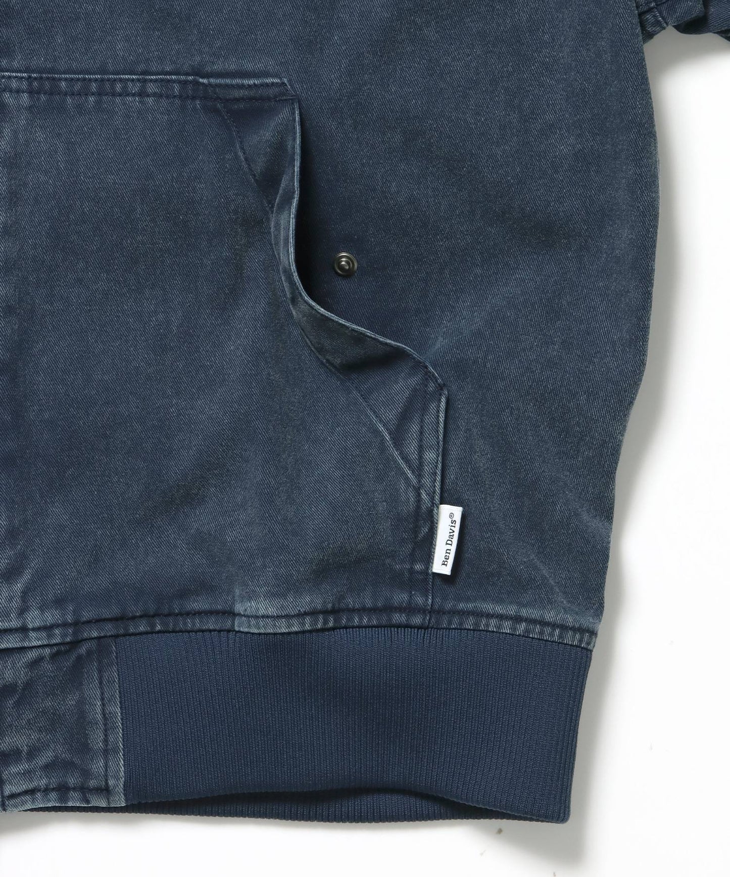 BLEACHED TWILL ZIP HOODIE /パーカー ジップパーカー ダブルジップ 短丈 刺繍 ネイビー