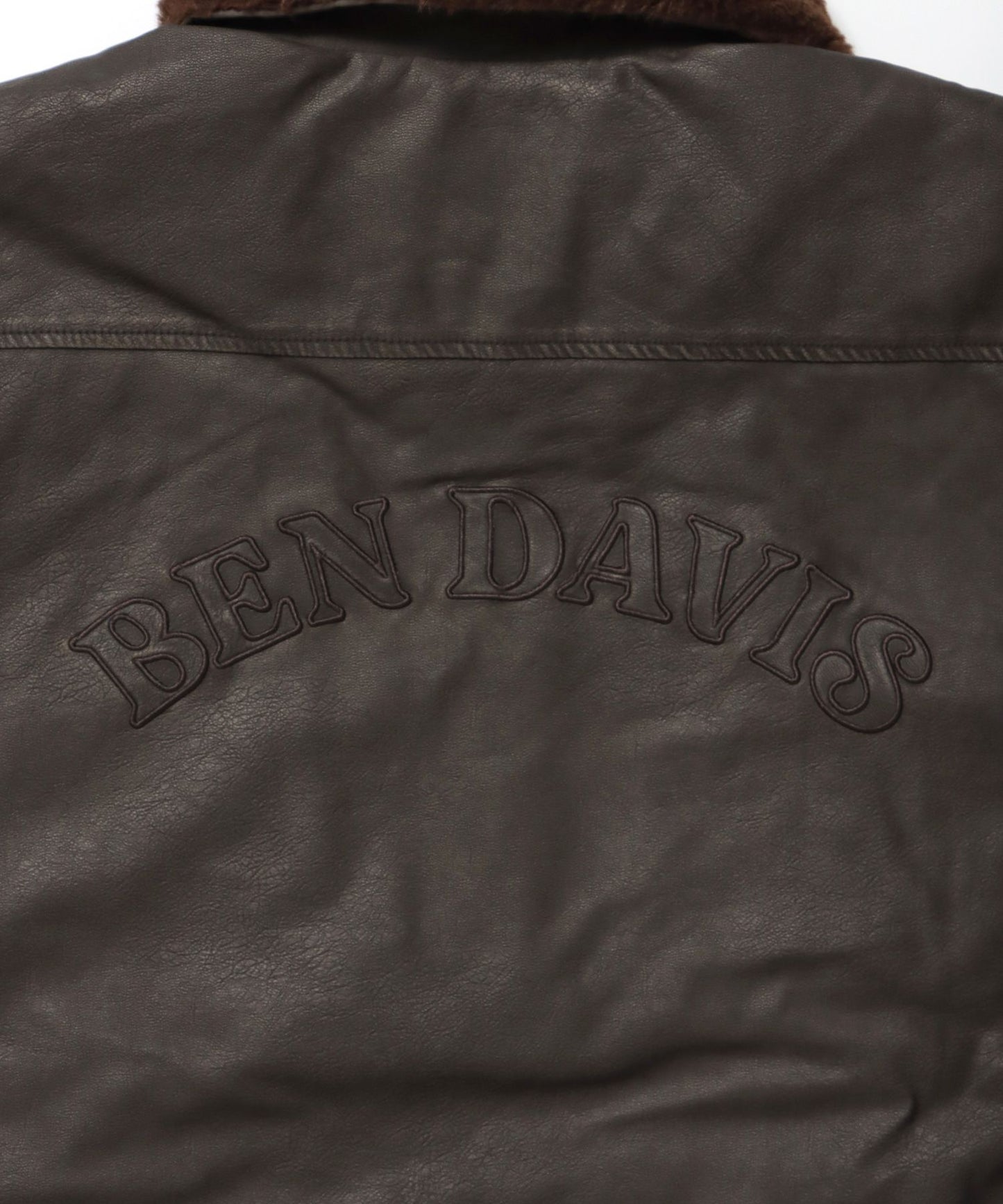 REMOVAL BOA COLLAR FAUX LEATHER JACKET / フェイクレザー ジャケット ボア ジップ キルティング ワッペン ブラウン