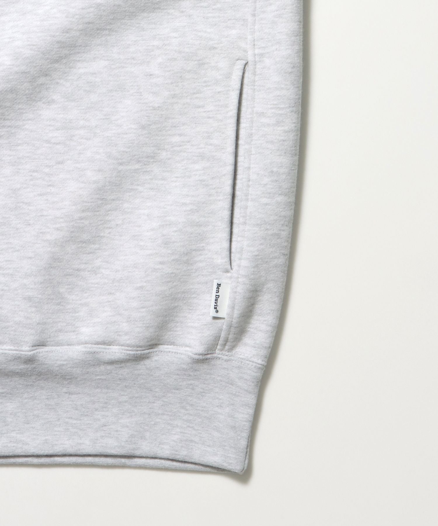 HEAVY SWEAT HALF ZIP / ヘビースウェット ハーフジップ 裏起毛 ジップ ワンポイント アッシュグレー