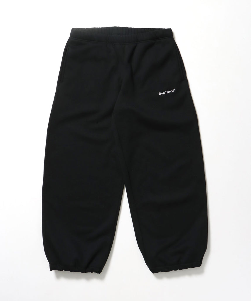 【BEN DAVIS(ベンデイビス)】WIDE CURVE SWEAT PANTS / ワイド カーブパンツ スウェットパンツ 裏起毛 ドローコード 刺繍 ブラック