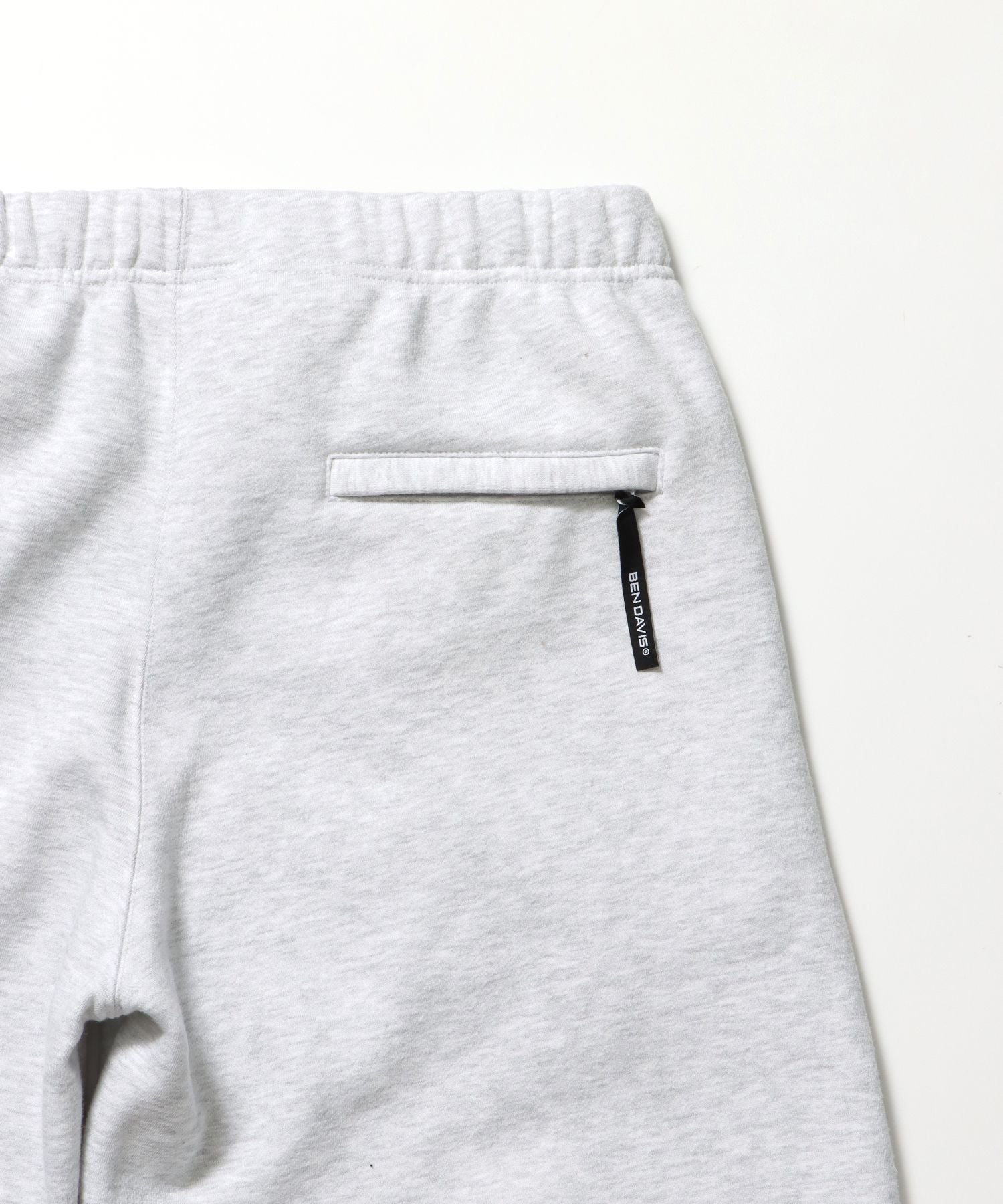 WIDE CURVE SWEAT PANTS / ワイド カーブパンツ スウェットパンツ 裏起毛 ドローコード 刺繍 アッシュグレー