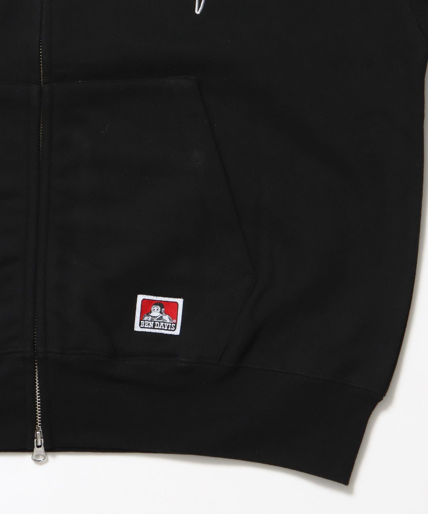 JAGGED LOGO ZIP HOODIE /パーカー ジップパーカー ダブルジップ 短丈 刺繍 ブラック