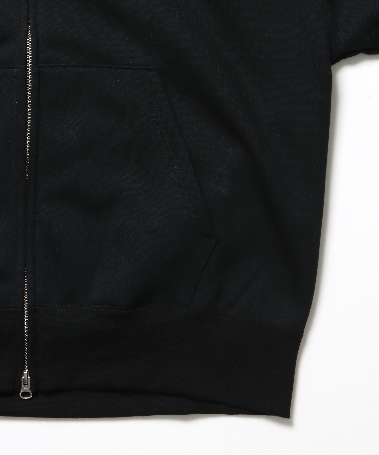SOUVENIR ZIP HOODIE /パーカー ジップパーカー ダブルジップ 短丈 刺繍 ブラック