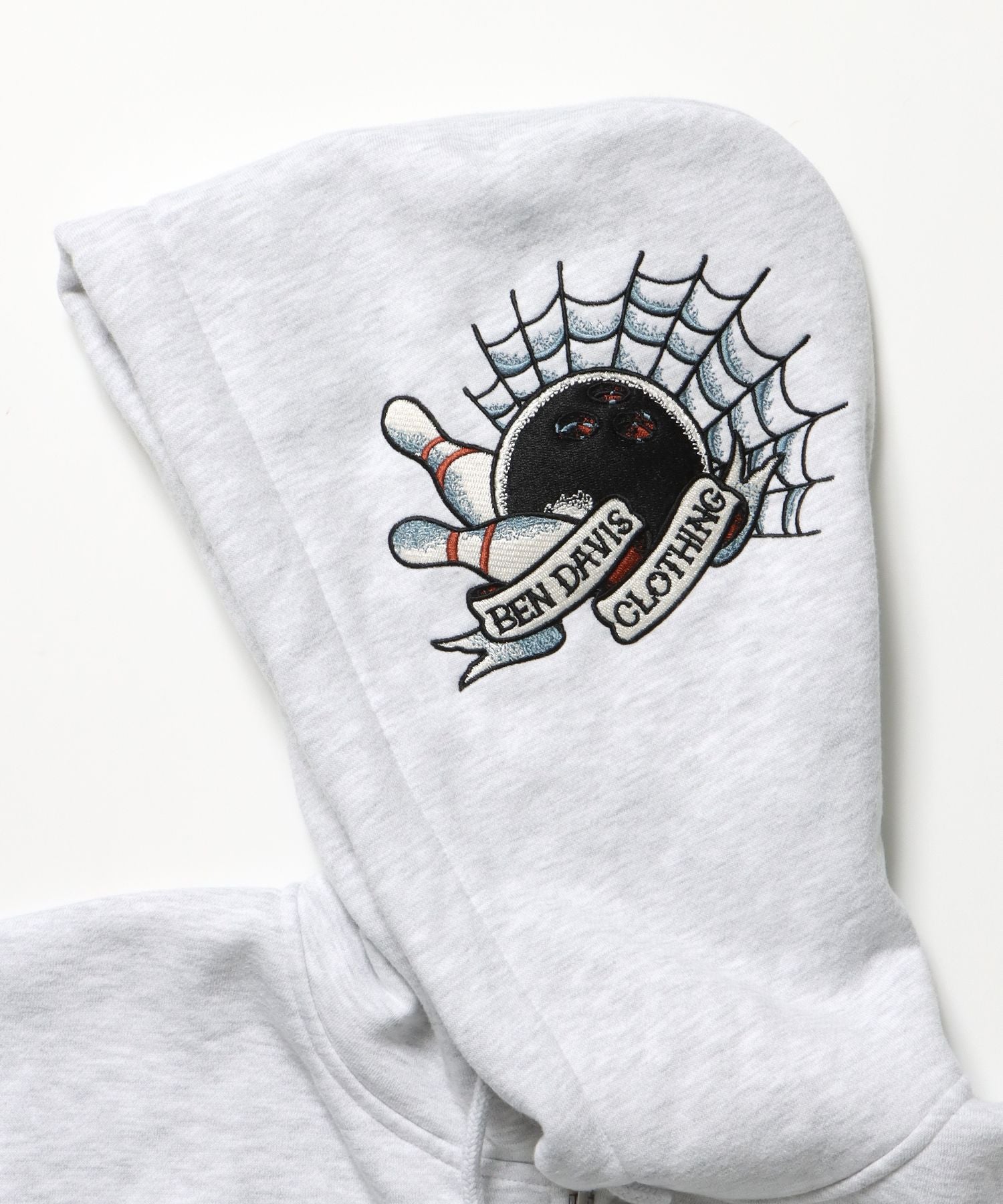 SOUVENIR ZIP HOODIE /パーカー ジップパーカー ダブルジップ 短丈 刺繍 アッシュグレー