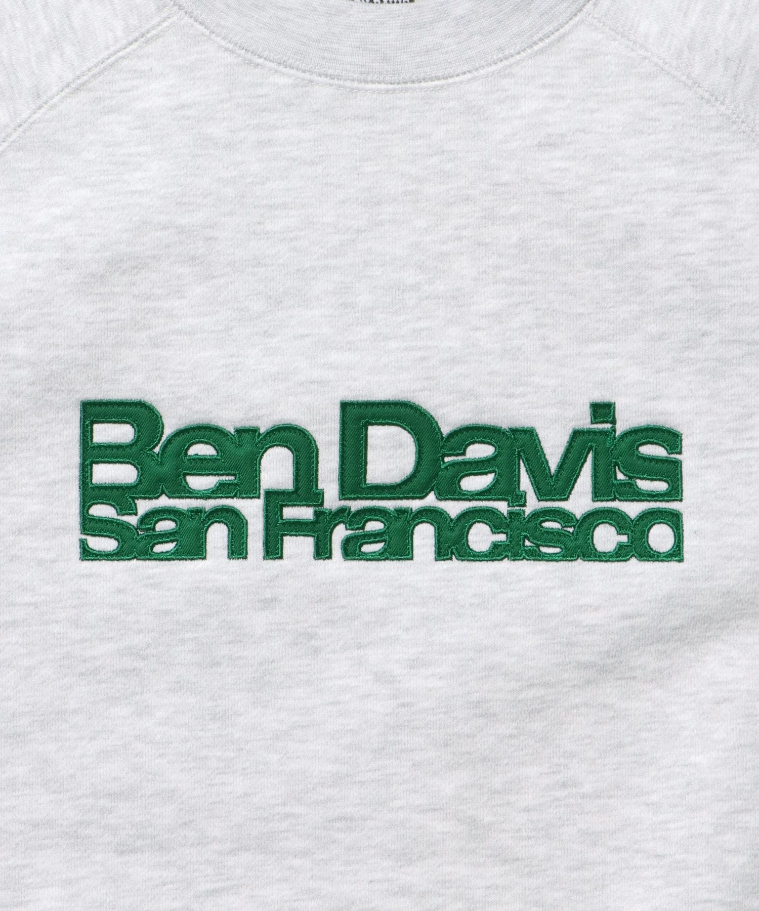 CENTER LOGO RAGLAN CREW (70's FIT) / スウェット ラグラン クルーネック 刺繍 裏起毛 アッシュグレー