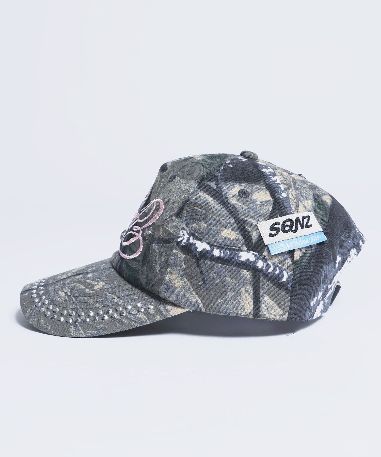 ※WEB限定 / ラインストーンロゴキャップ / sqnz studs cap 柄80