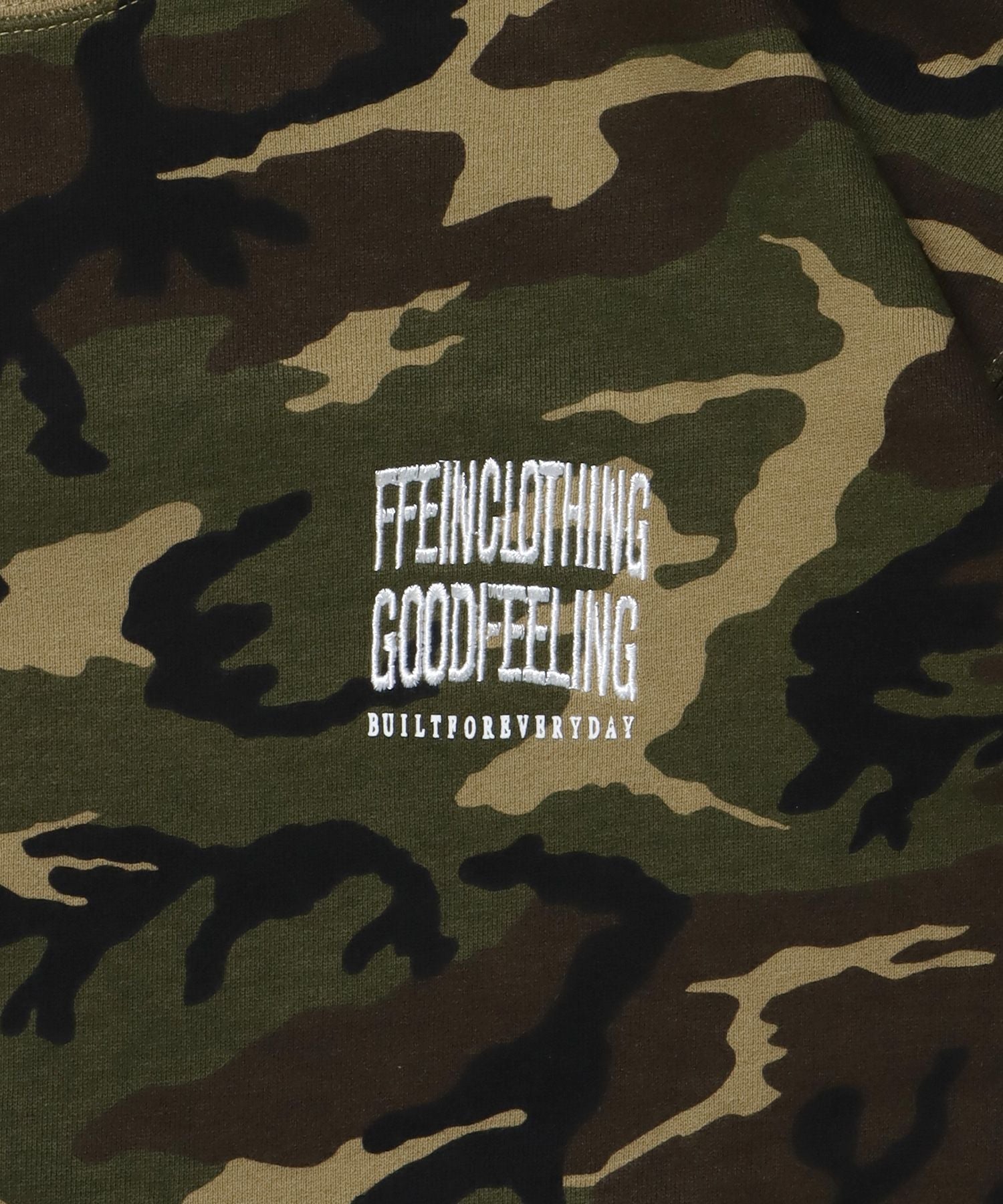 ヘビーウエイトワンポイント刺繍スウェット / スウェット トレーナー 裏毛 クルーネック ワンポイント 柄80