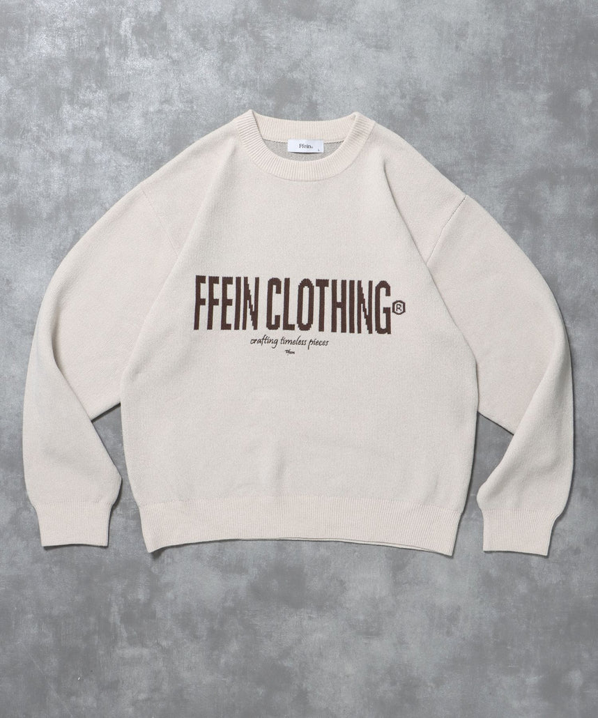 【FFEIN(フェイン)】センターロゴウールニット / ウール ロゴ クルーネック ニット 刺繍 アイボリー