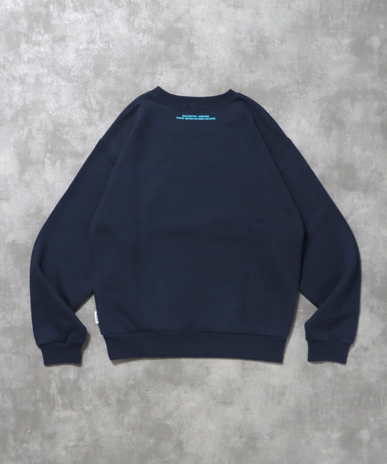 ヘビーウエイトフライトメッセージロゴスウェット / 裏起毛 スウェット クルーネック ワンポイント プリント ネイビー