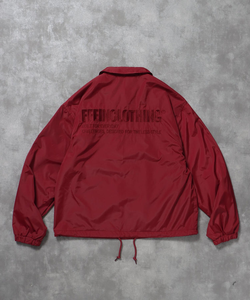 【FFEIN(フェイン)】ナイロンロゴコーチジャケット / コーチ ジャケット ロゴ ボタン プリント フリース ワイン