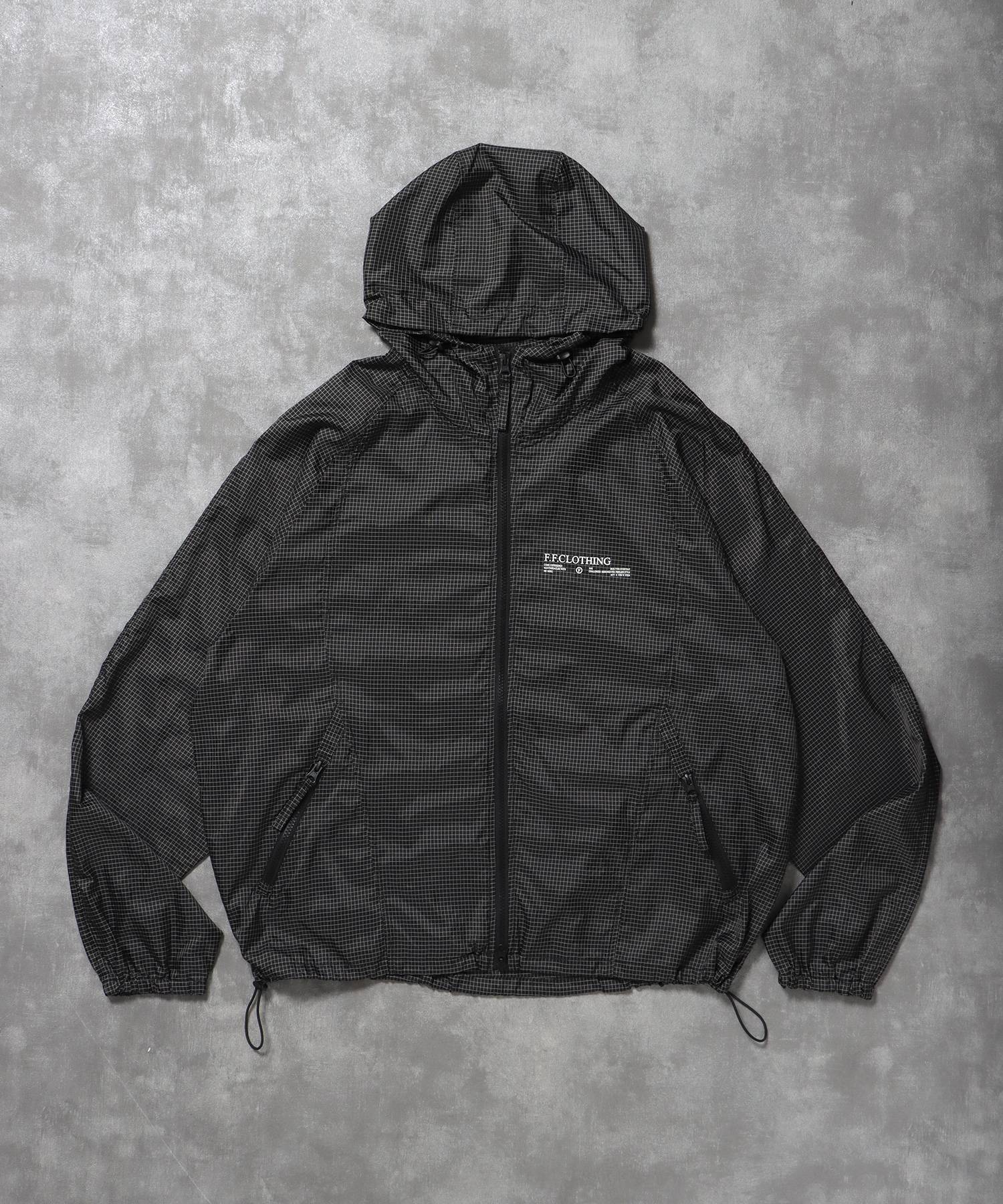 【FFEIN(フェイン)】ワンポイントロゴスポーツナイロンフーディ / ナイロン ジャケット ワンポイント ジップ プリント ドローコード ブラック