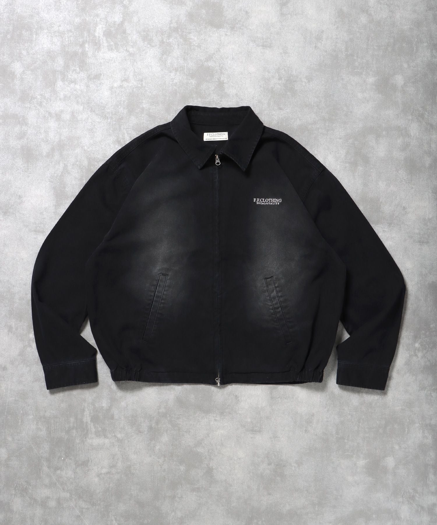 【FFEIN(フェイン)】ヴィンテージライクワンポイント刺繡ブルゾン / 加工 ブルゾン ジャケット 刺繍 ダブルジップ ブラック