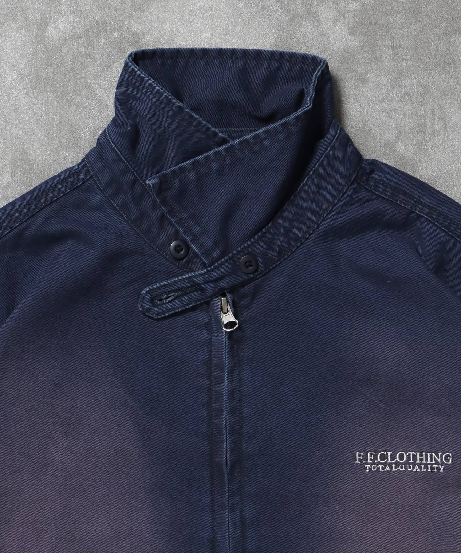 ヴィンテージライクワンポイント刺繡ブルゾン / 加工 ブルゾン ジャケット 刺繍 ダブルジップ ネイビー