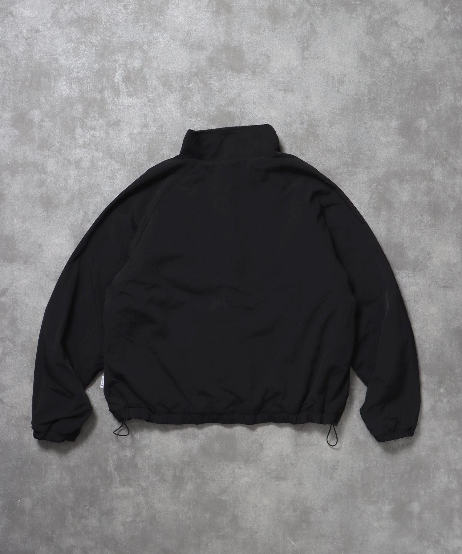 リバーシブルナイロンジャケット / 2WAY リバーシブル ジャケット ナイロン フリース 刺繍 ドローコード ブラック